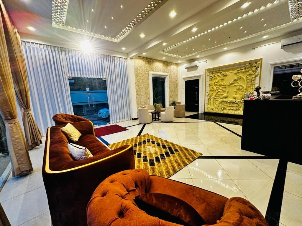 Hotel Northway 바부니야 외부 사진
